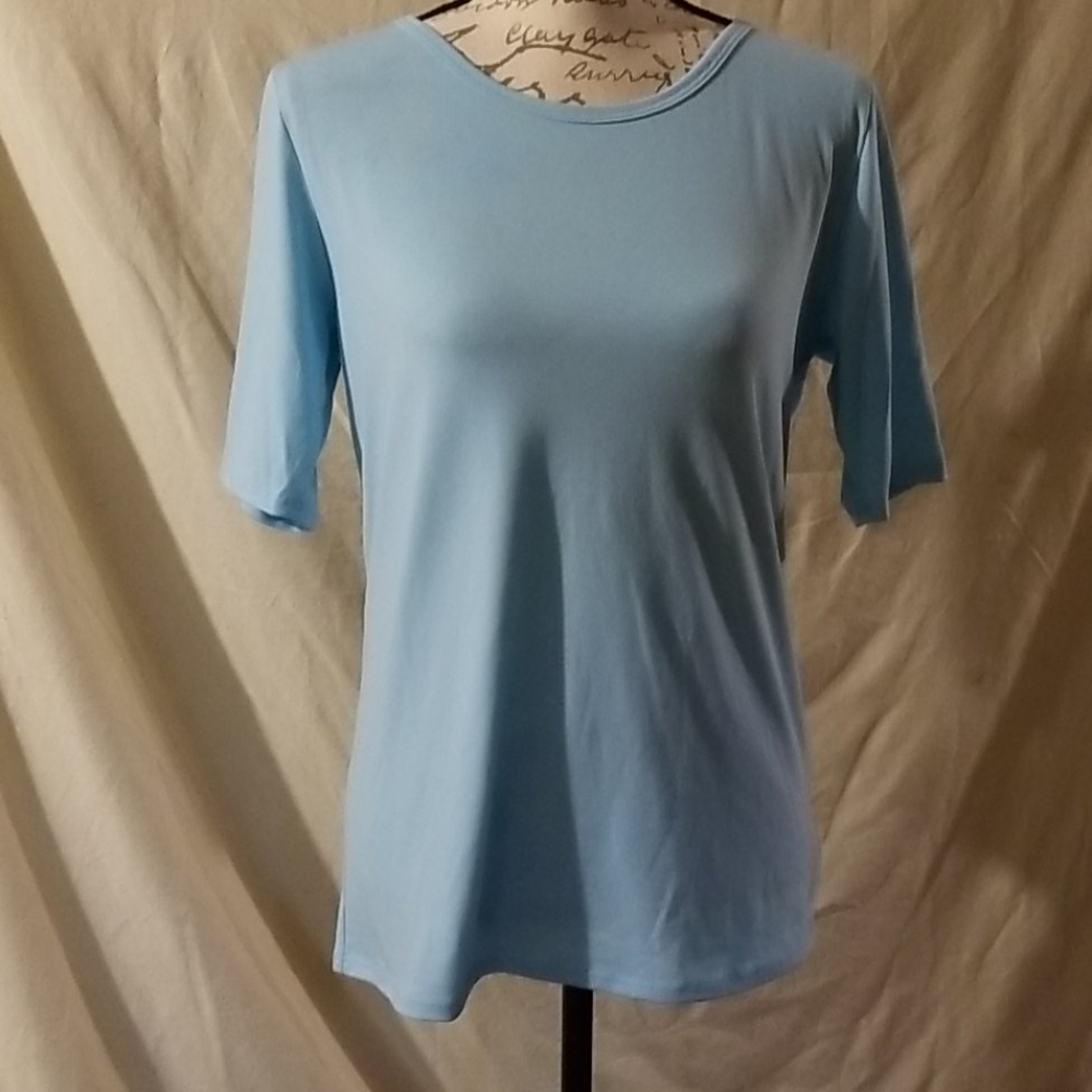 Lularoe Gigi shirt